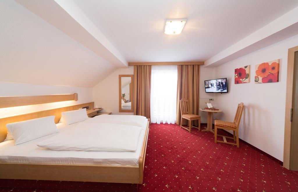Hotel Alpenblick Attersee Kültér fotó